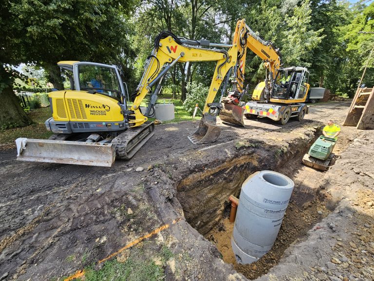 Kanalizacja w Pławnej gotowa w rekordowym tempie. ZWiK dotrzymał terminu i sięgnął po 3,5 mln zł dofinansowania